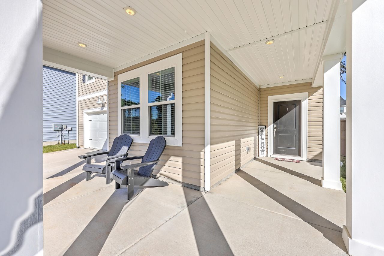 81 Red Bluff Street Photo 6