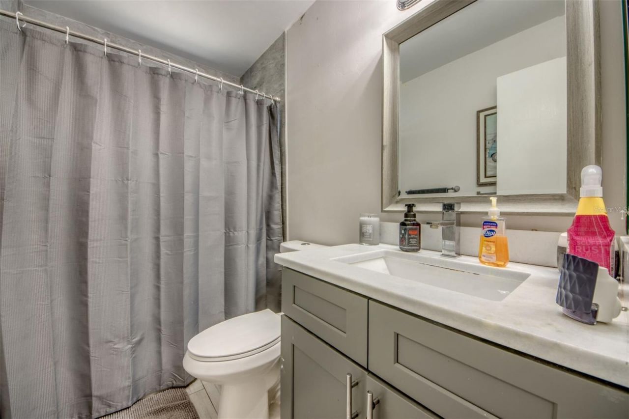 912 SE 24th Avenue, Unit A &  B, Cape Coral, FL 33990 Photo