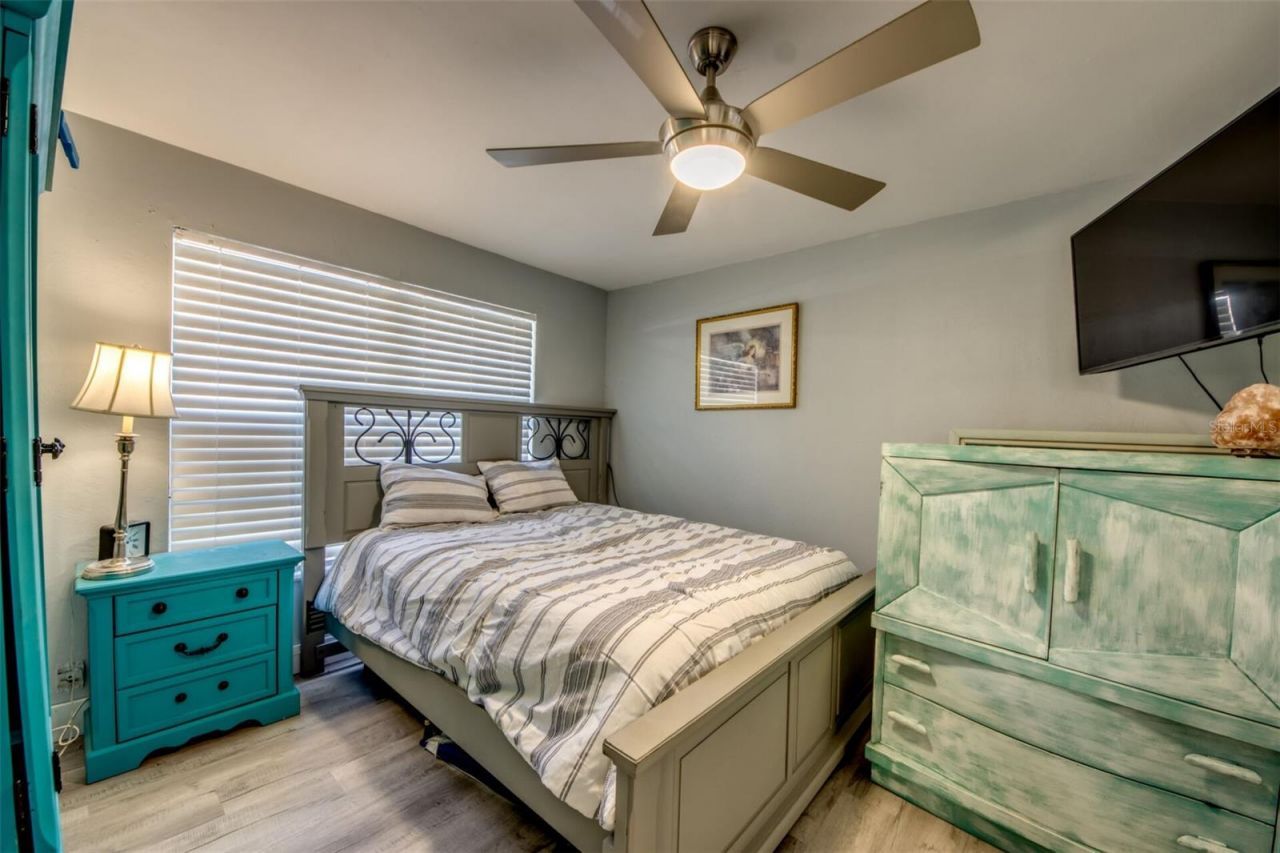 912 SE 24th Avenue, Unit A &  B, Cape Coral, FL 33990 Photo
