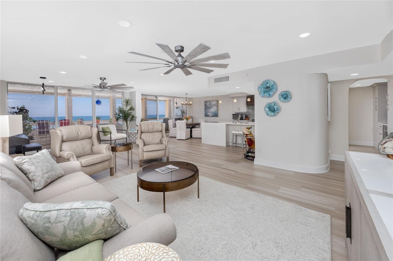 17940 Gulf Boulevard, Unit 17C, Redington Shores, FL 33708 Photo