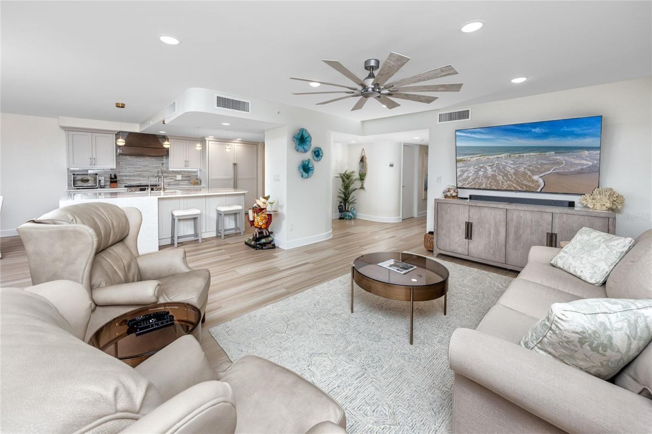 17940 Gulf Boulevard, Unit 17C, Redington Shores, FL 33708 Photo
