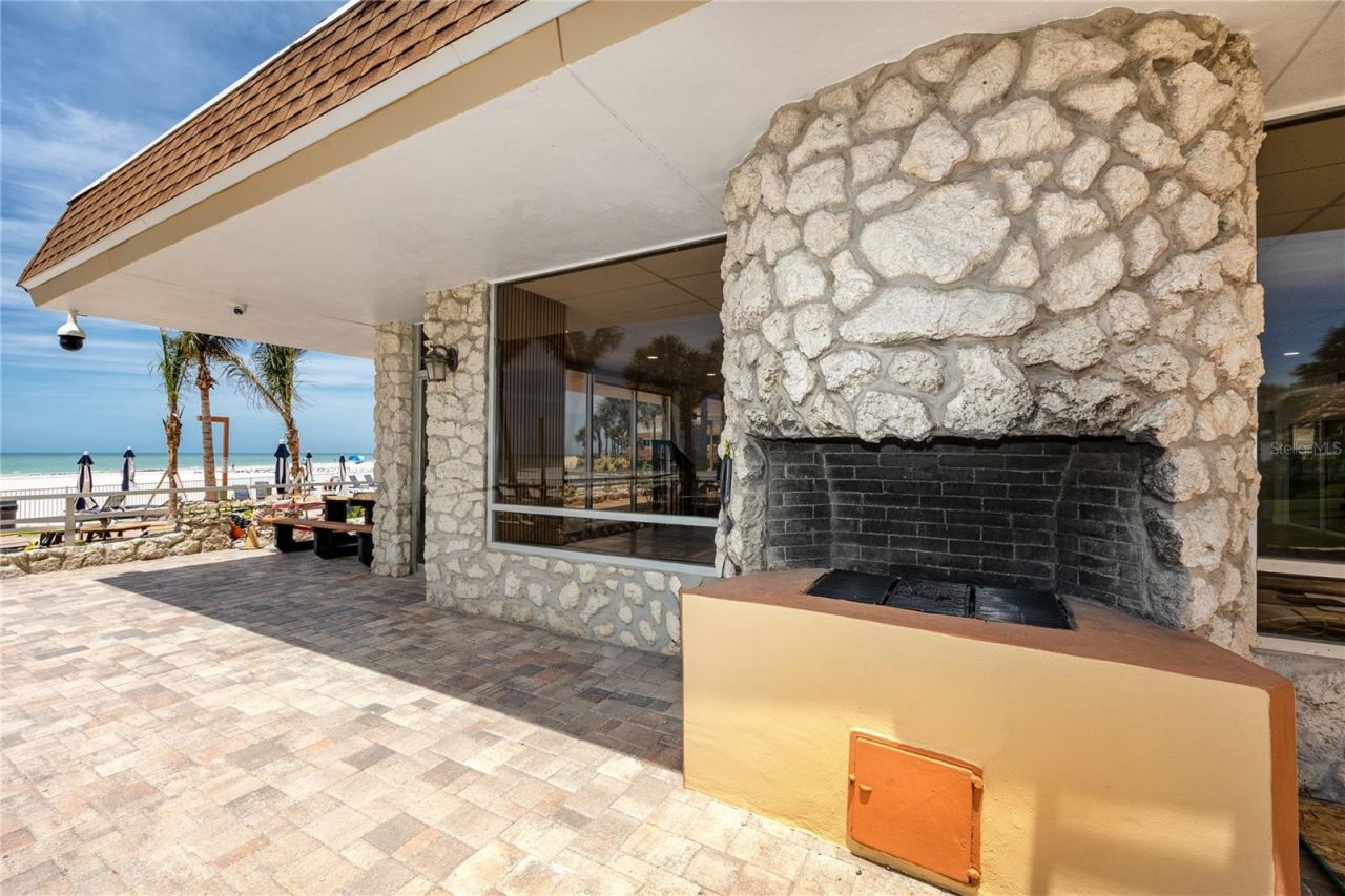 17940 Gulf Boulevard, Unit 17C, Redington Shores, FL 33708 Photo