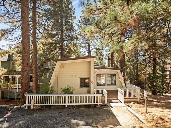 30951 Glen Oak, Running Springs, CA 92382