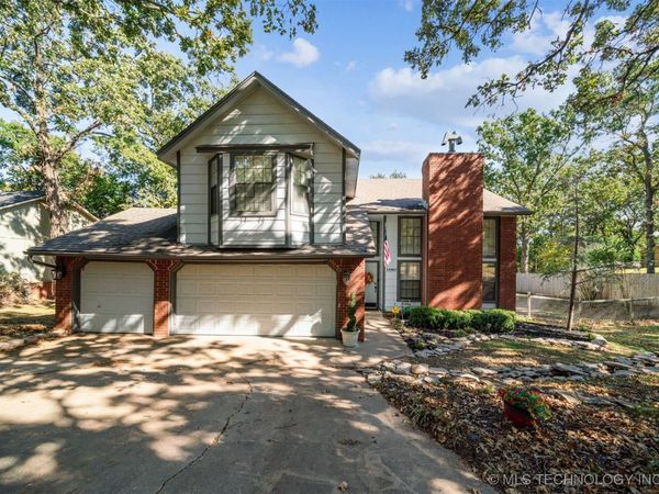 11907 S 266th East Avenue, Coweta, OK 74429