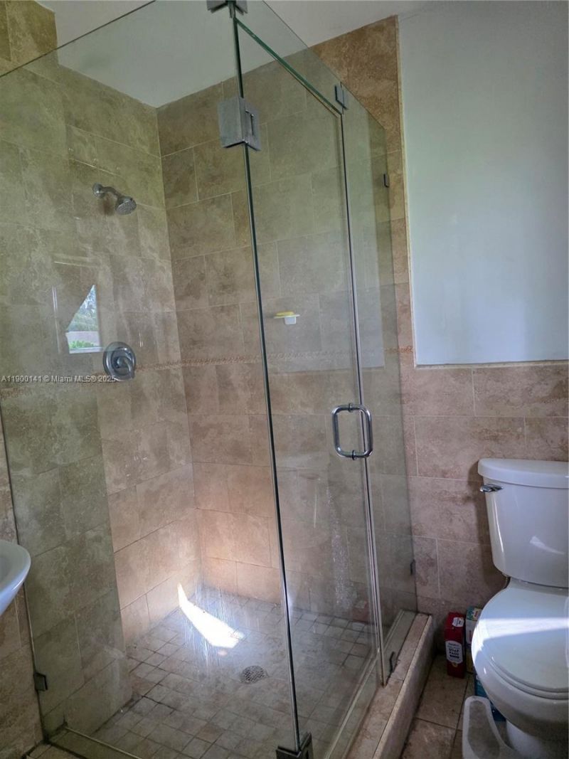 14400 NW 16th Ct, Miami, FL 33167 Photo