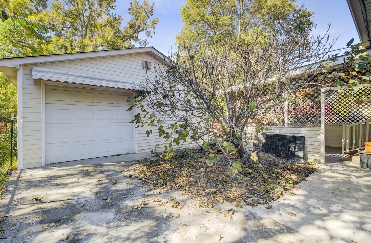 4439 Kindlewood Drive Photo 24