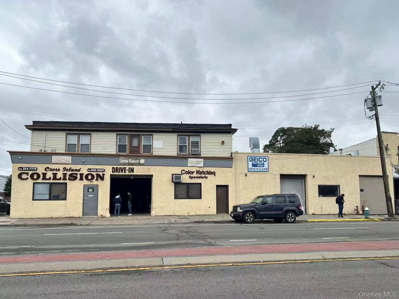 226-12 Jamaica Avenue, Floral Park, NY 11001 Main Photo