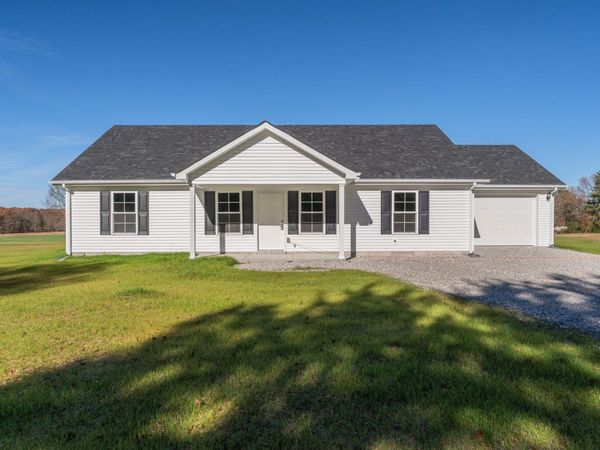 1585 Paynes Church Rd, Winchester, TN 37398