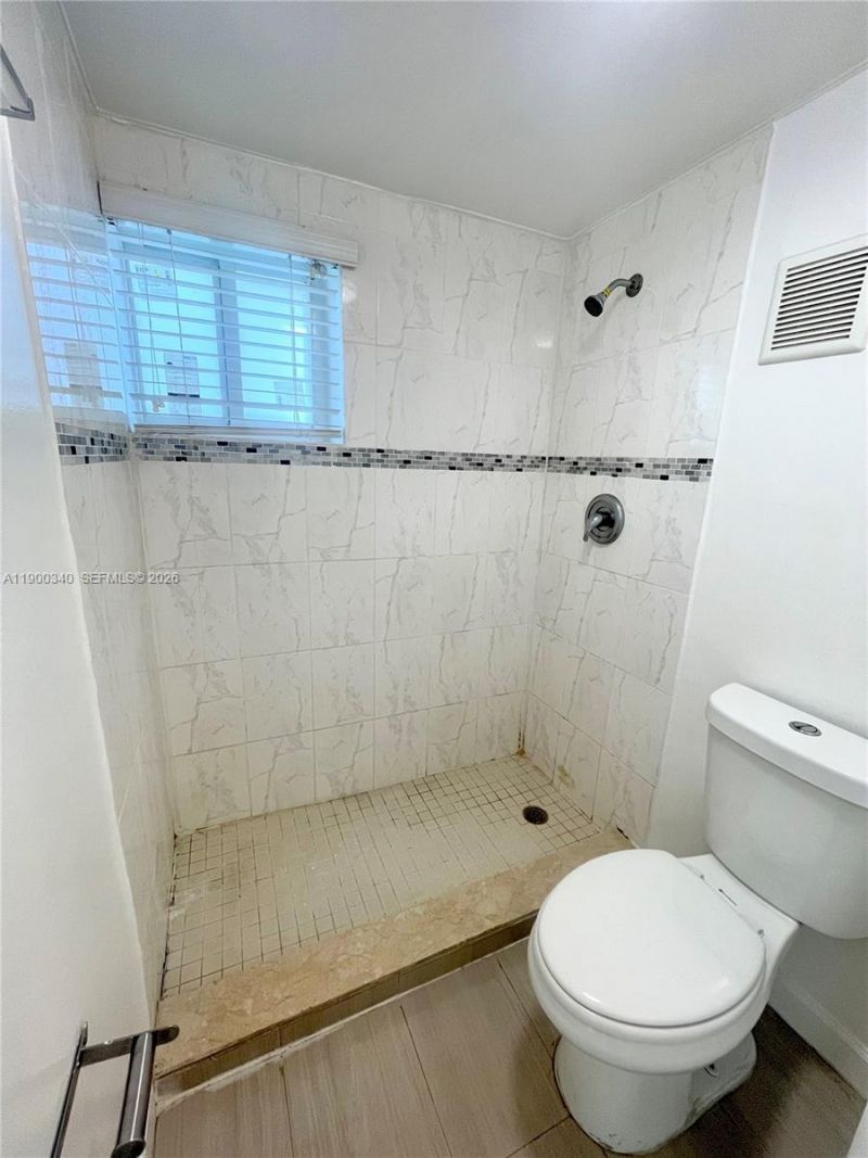 2011 Bay Dr, Unit 1, Miami Beach, FL 33141 Photo