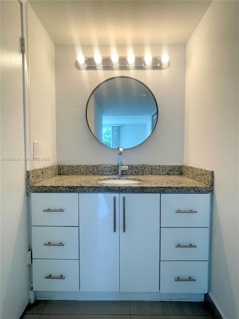 2011 Bay Dr, Unit 1, Miami Beach, FL 33141 Photo