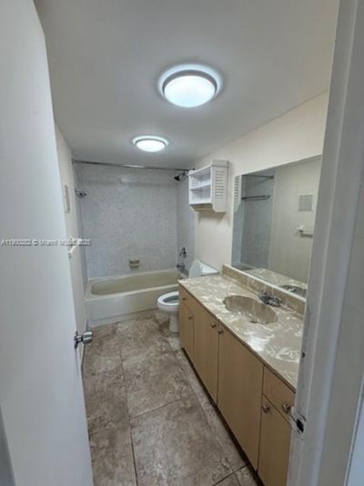 9678 Fontainebleau Blvd, Unit 310, Miami, FL 33172 Photo