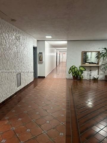 9678 Fontainebleau Blvd, Unit 310, Miami, FL 33172 Photo