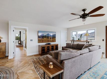 110 Moonstone Lane, Reno, NV 89508 Photo