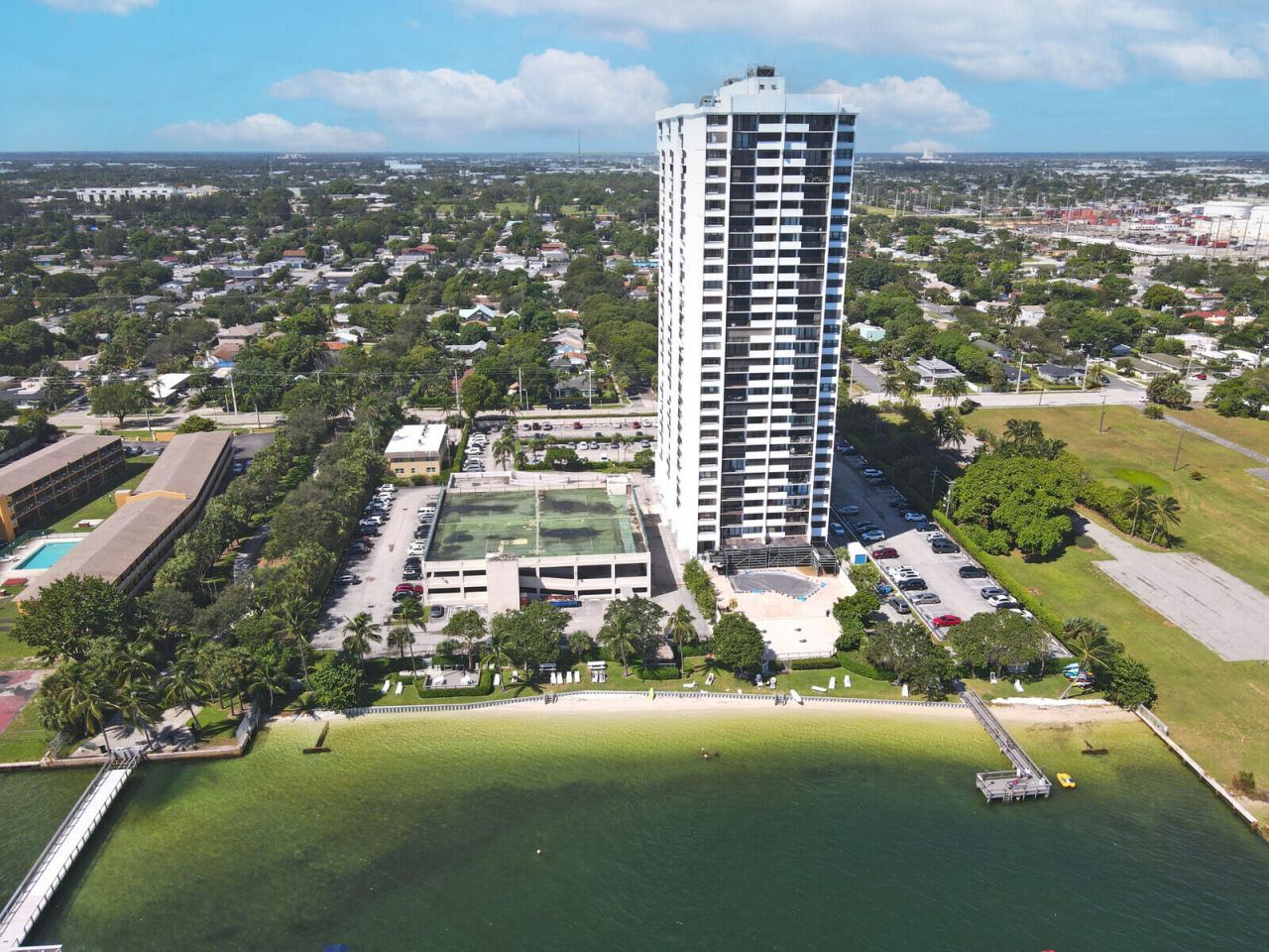 5600 N Flagler Drive, Unit 907, West Palm Beach, FL 33407 Photo