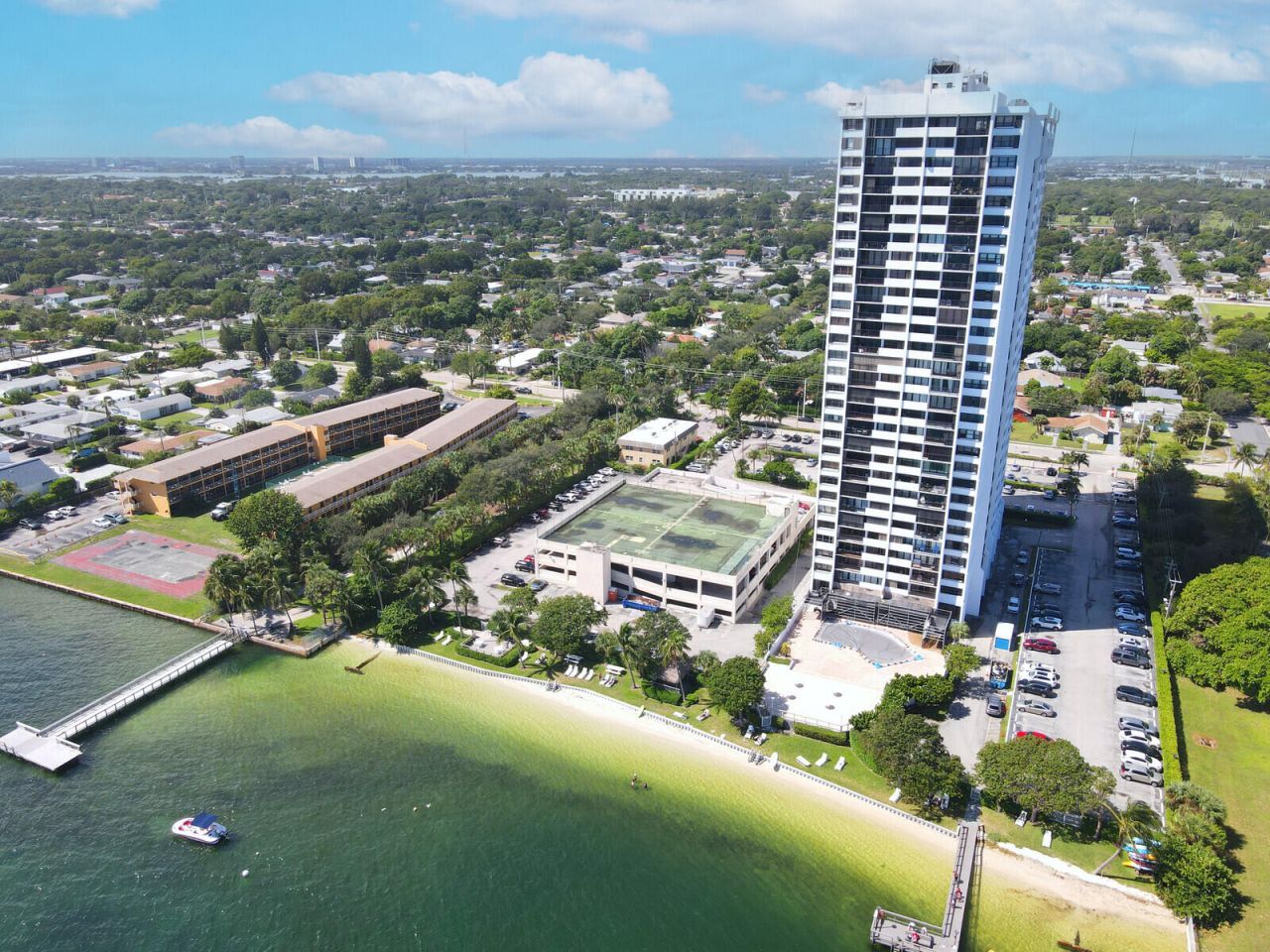 5600 N Flagler Drive, Unit 907, West Palm Beach, FL 33407 Photo