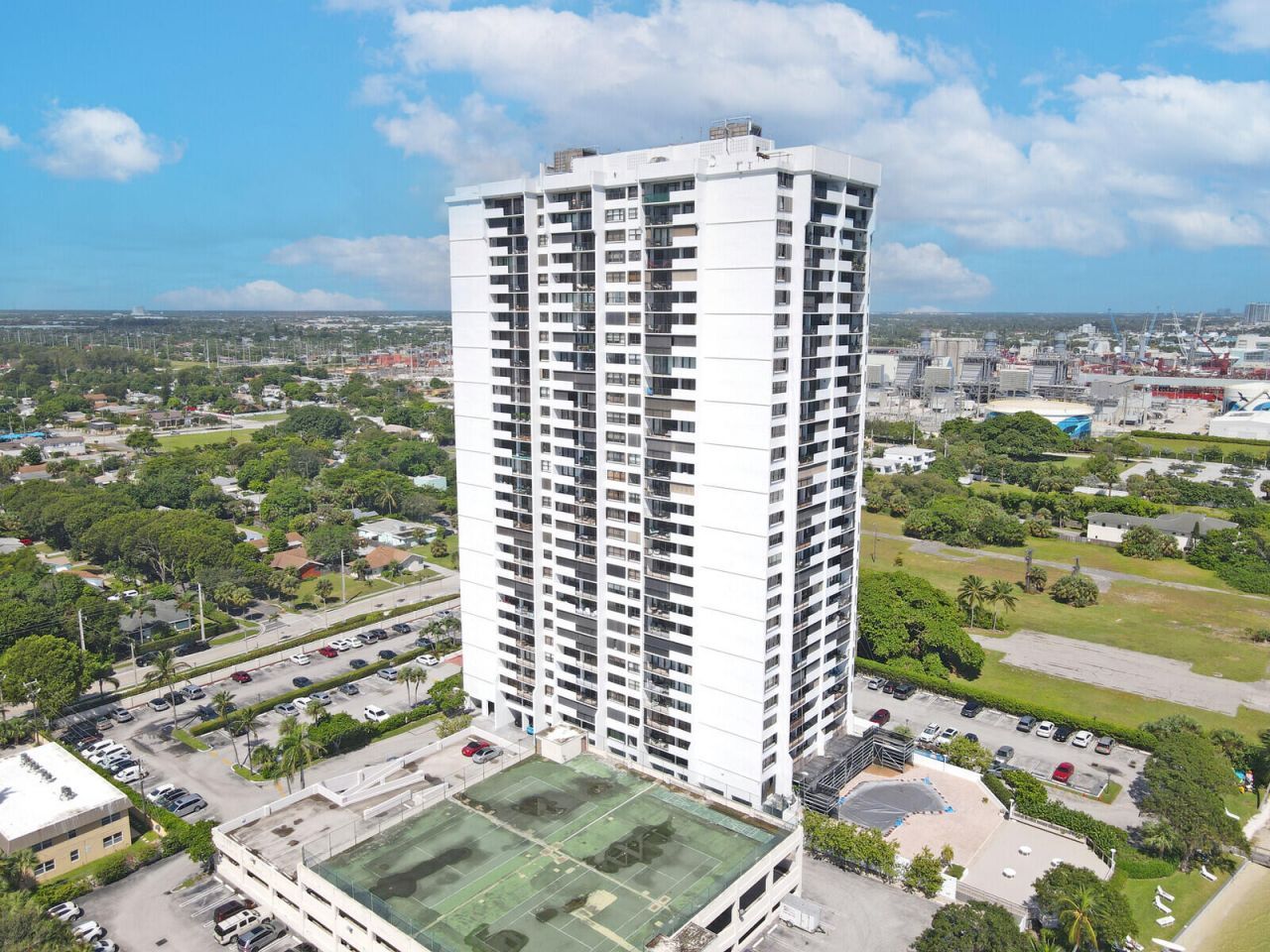 5600 N Flagler Drive, Unit 907, West Palm Beach, FL 33407 Photo