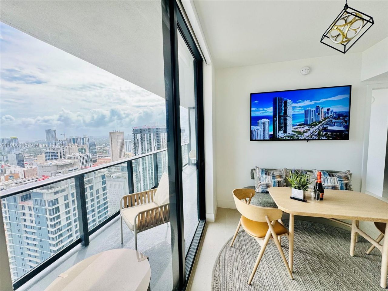 159 NE 6th St, Unit 4314, Miami, FL 33132 Photo