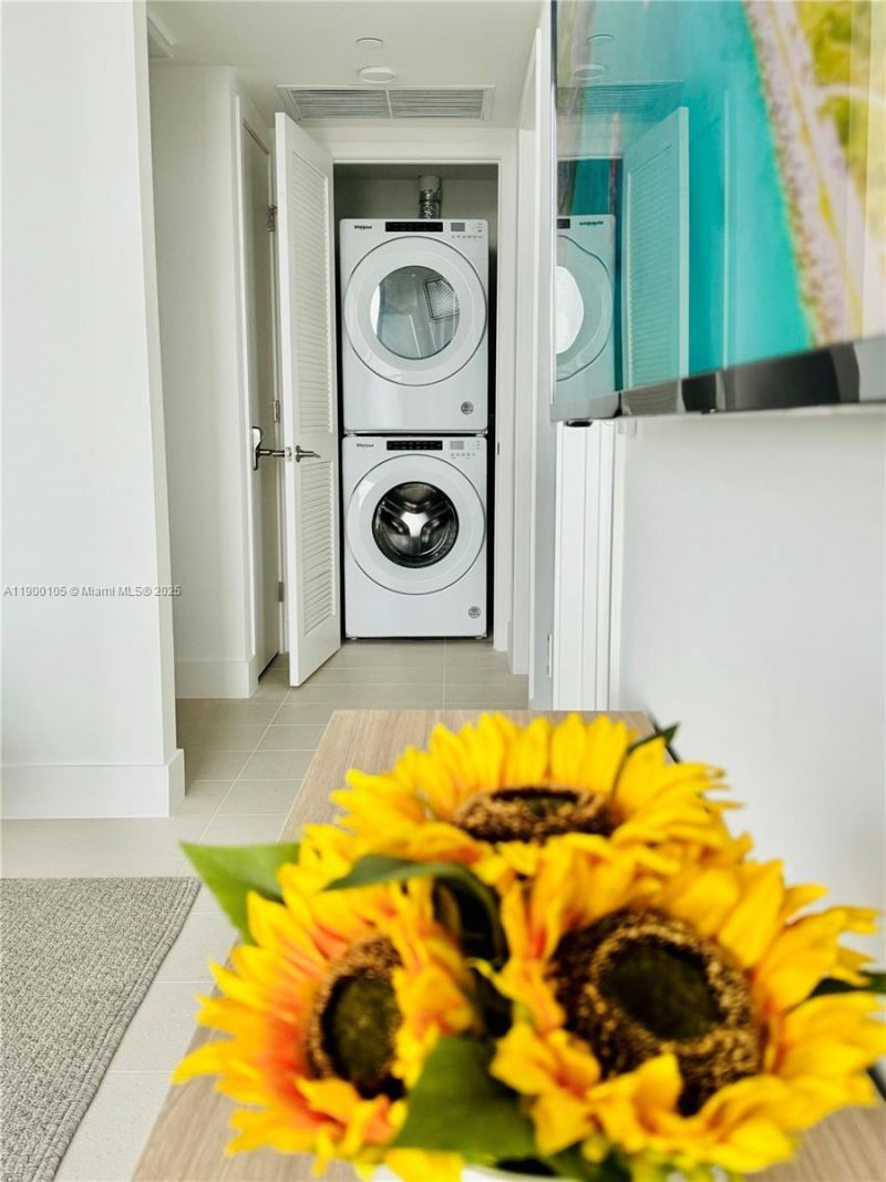 159 NE 6th St, Unit 4314, Miami, FL 33132 Photo