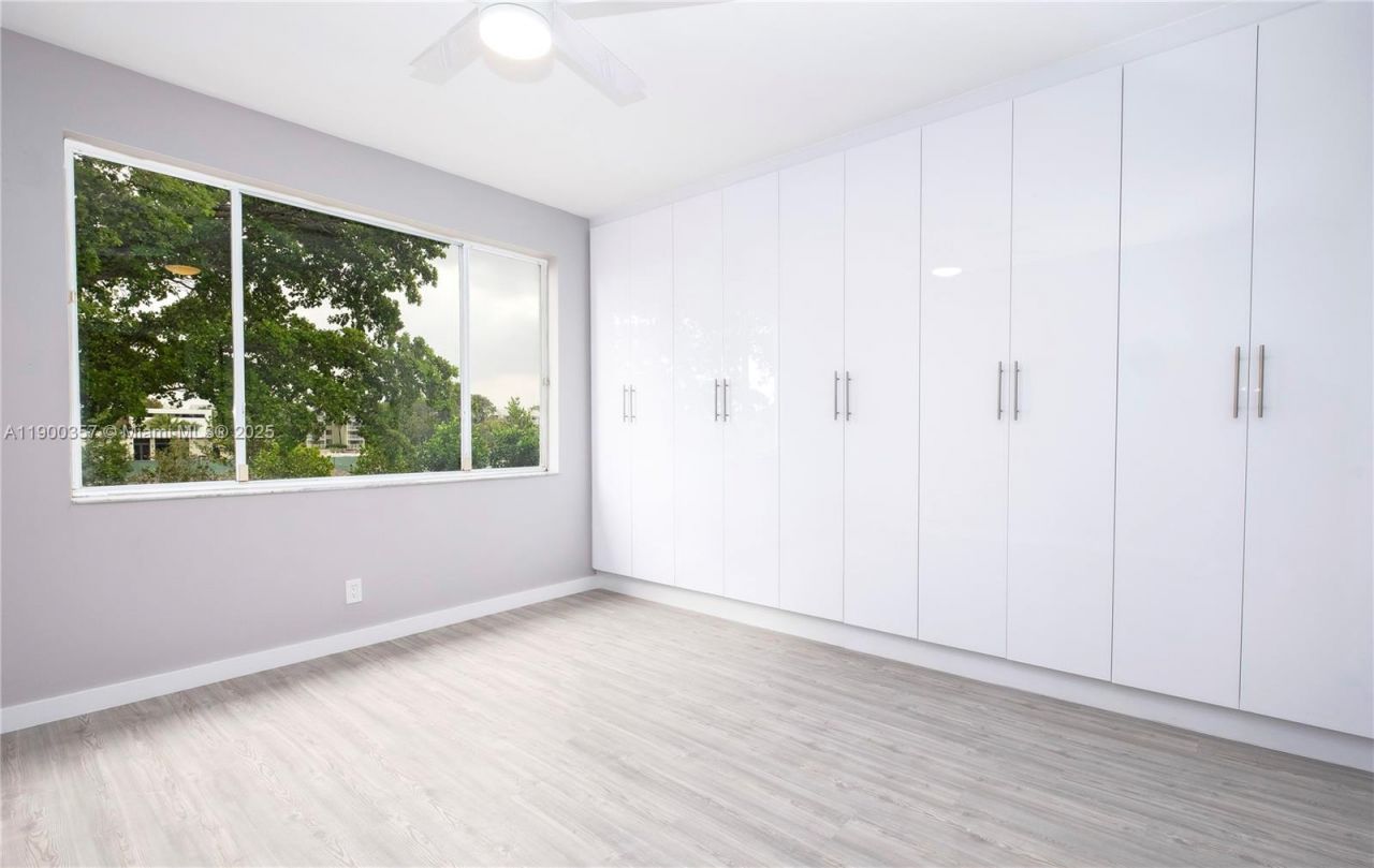 16697 Hemingway Dr, Unit 16697, Weston, FL 33326 Photo