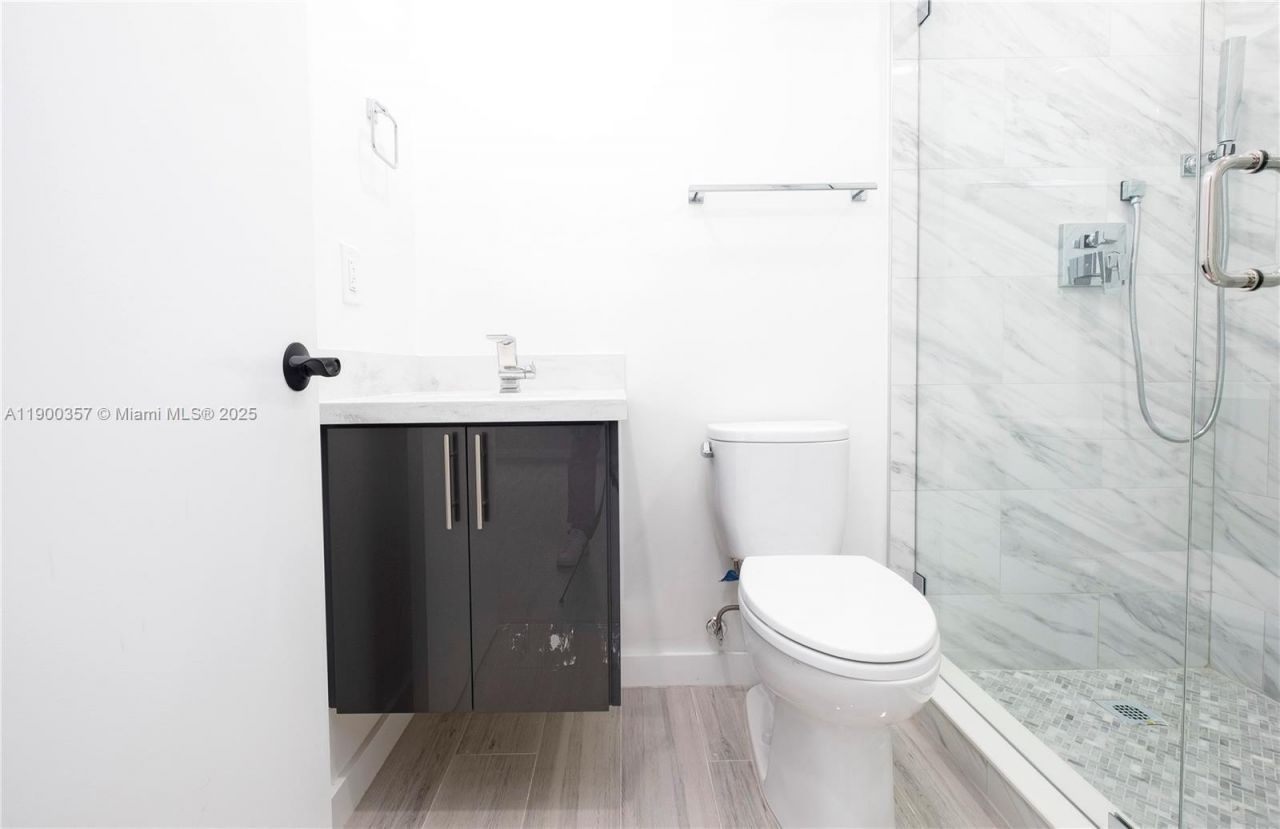 16697 Hemingway Dr, Unit 16697, Weston, FL 33326 Photo