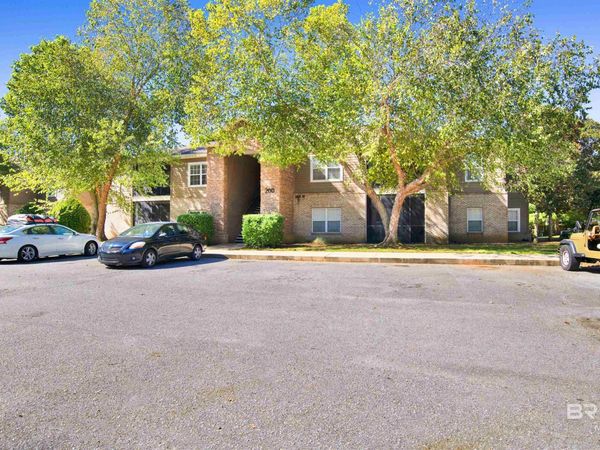 450 Park Avenue, Unit 202, Foley, AL 36535