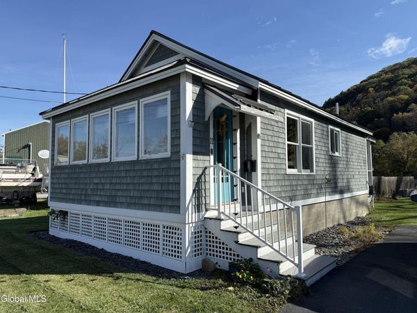 11 Main Street, Whitehall, NY 12887