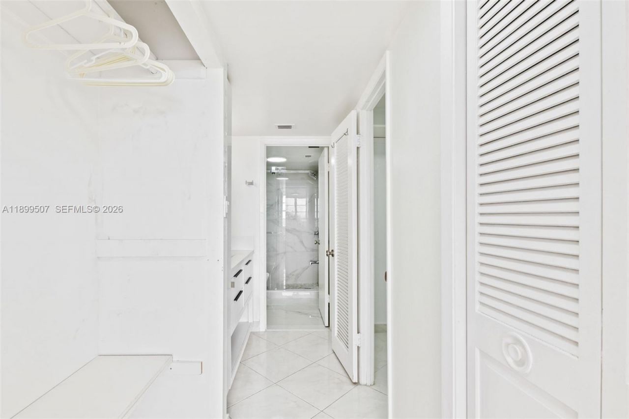 18021 Biscayne Blvd, Unit 1003, Aventura, FL 33160 Photo