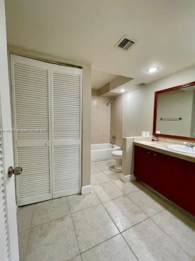 2016 Bay Dr, Unit 207, Miami Beach, FL 33141 Photo