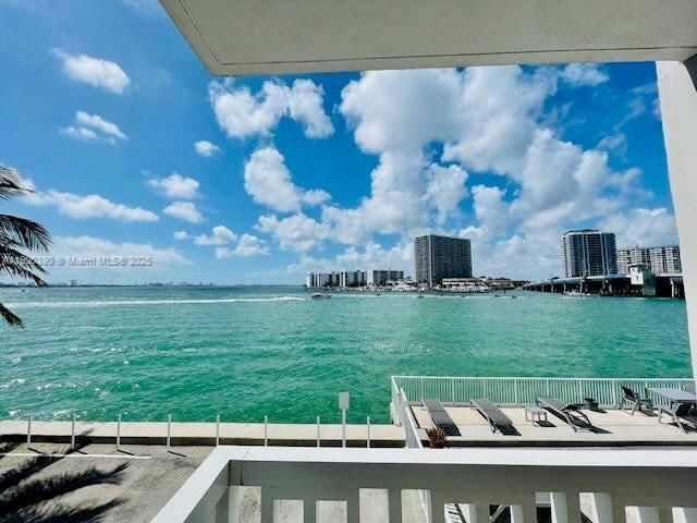 2016 Bay Dr, Unit 207, Miami Beach, FL 33141 Photo