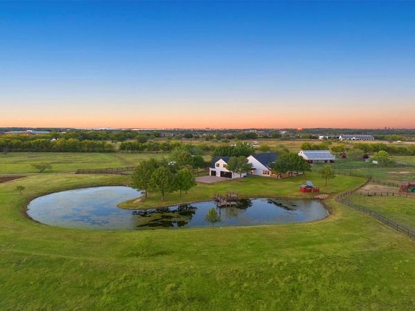 4045 S Bonnie Brae Street, Argyle, TX 76226