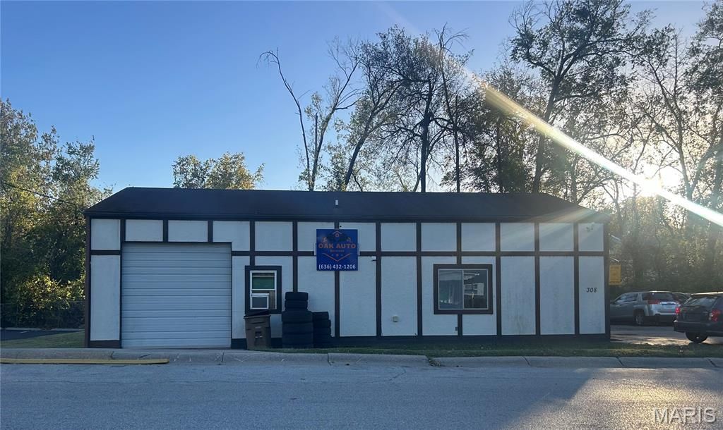308 E 8th Street, Washington, MO 63090 Main Photo