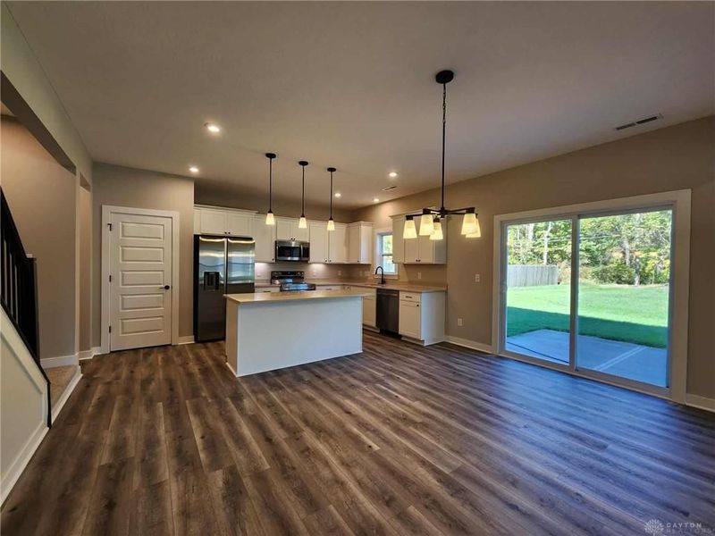 4208 Shawnee Trail, Jamestown, OH 45335 Photo 6