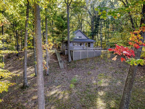 5921 W Longbridge Road, Pentwater, MI 49449