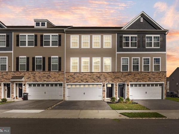 69 SISTER'S FARMSTEAD ROAD, MOUNT LAUREL, NJ 08054