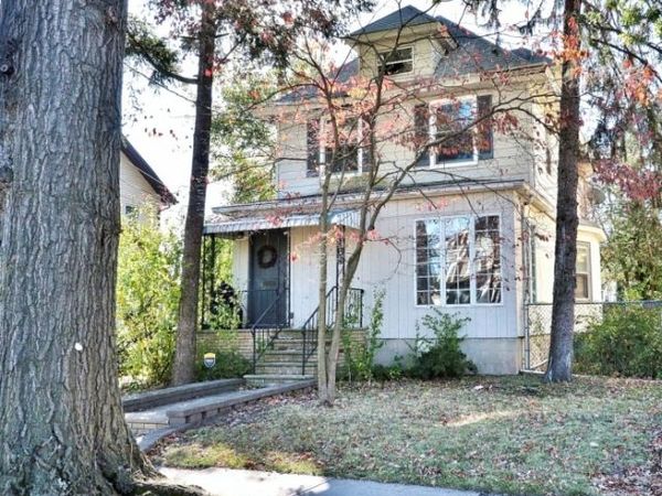 164 East Clay Ave, Roselle Park, NJ 07204