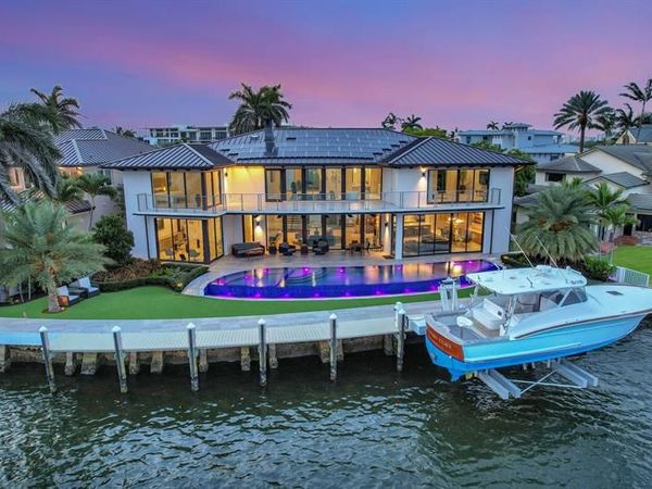 1336 Seminole Dr, Fort Lauderdale, FL 33304