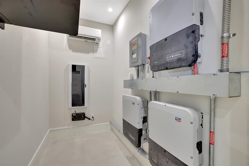 1336 Seminole Drive, Fort Lauderdale, FL 33304 Photo