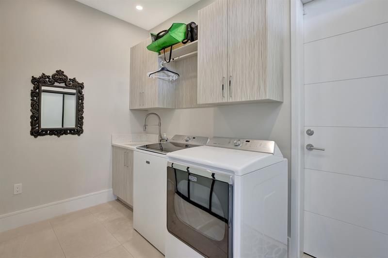 1336 Seminole Drive, Fort Lauderdale, FL 33304 Photo