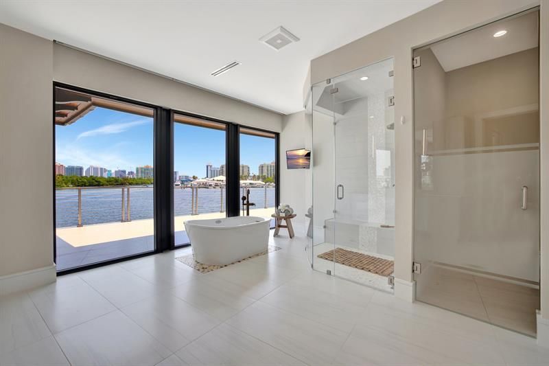 1336 Seminole Drive, Fort Lauderdale, FL 33304 Photo