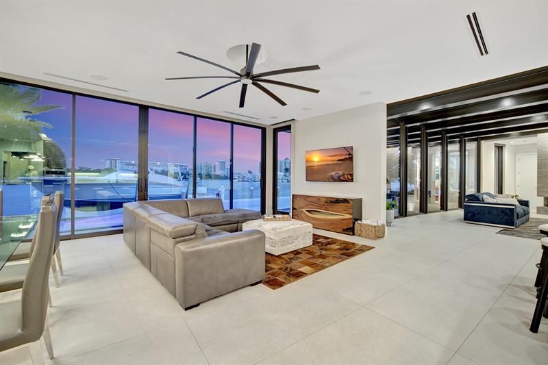 1336 Seminole Drive, Fort Lauderdale, FL 33304 Photo