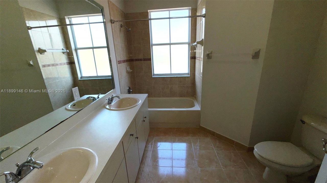 13810 SW 276th St, Unit 13810, Homestead, FL 33032 Photo