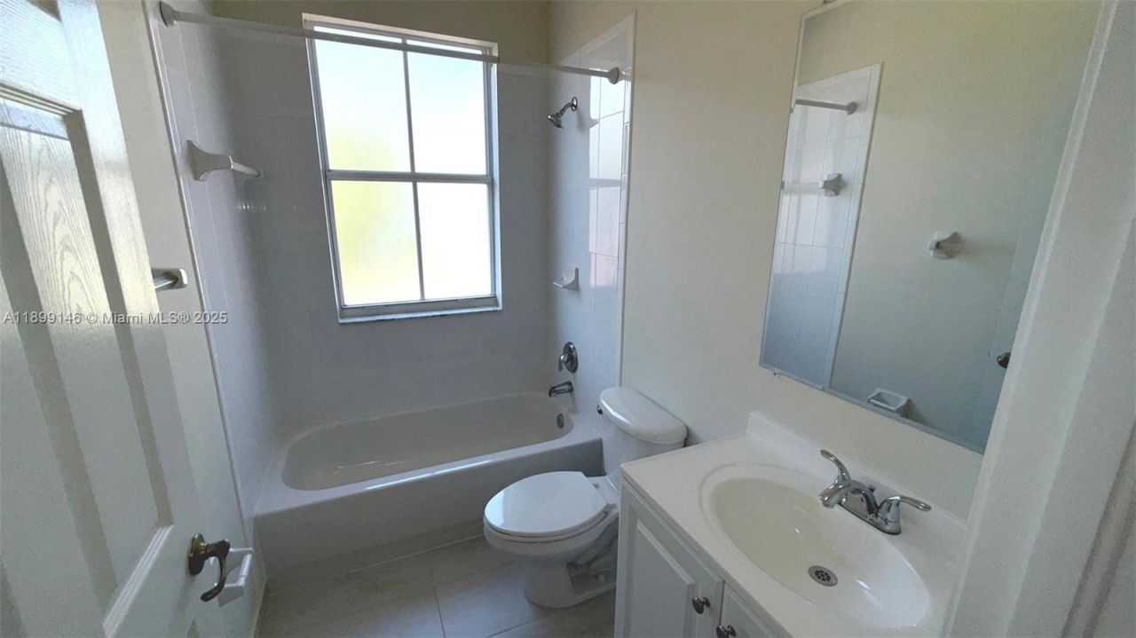 13810 SW 276th St, Unit 13810, Homestead, FL 33032 Photo