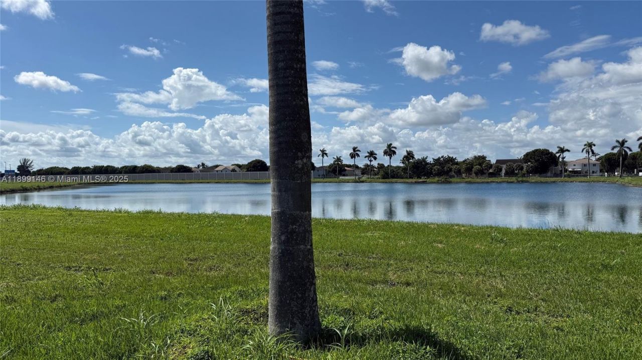 13810 SW 276th St, Unit 13810, Homestead, FL 33032 Photo