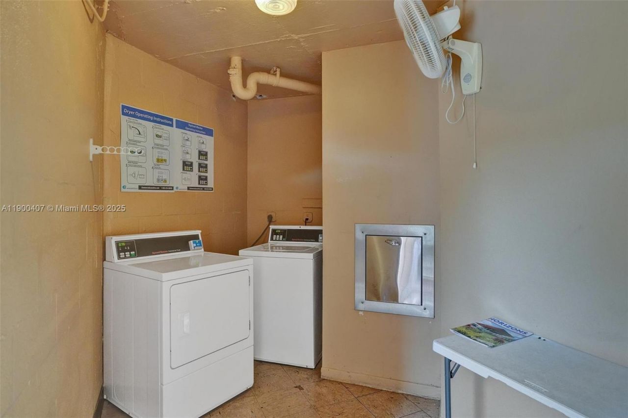 2791 N Pine Island Rd, Unit 205, Sunrise, FL 33322 Photo