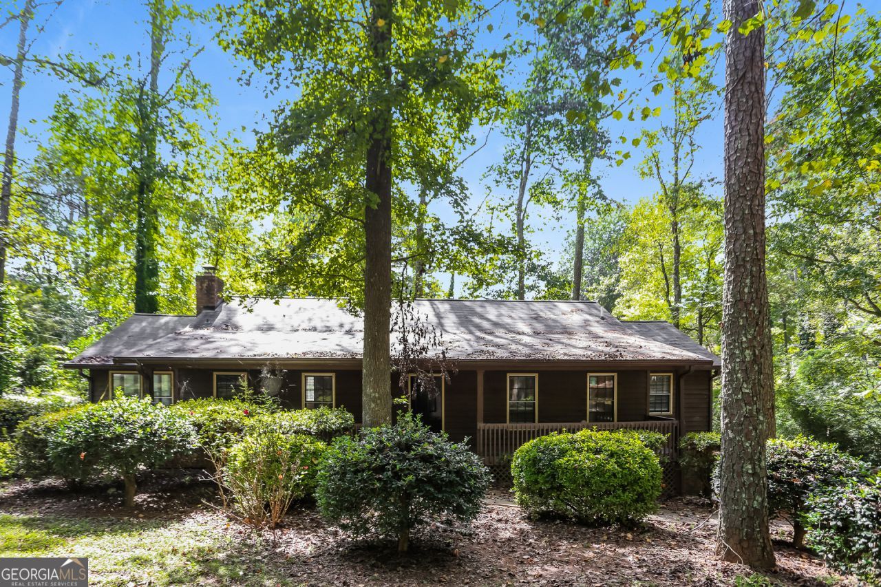 259 Lake Forest Drive, Acworth, GA 30102 Main Photo