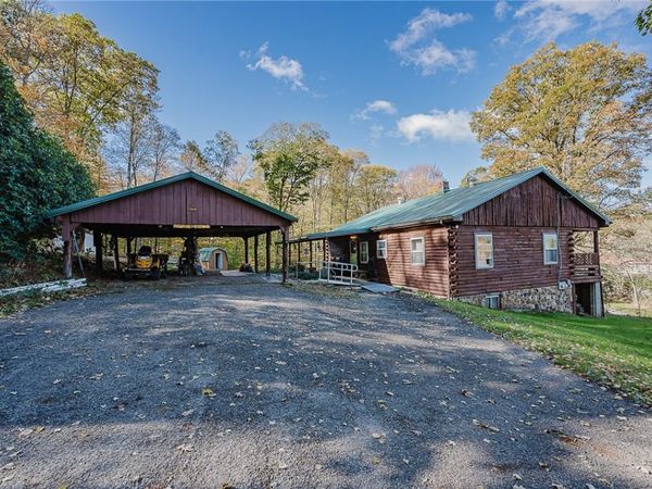 1504,1786 Gamble Road, New Florence, PA 15944