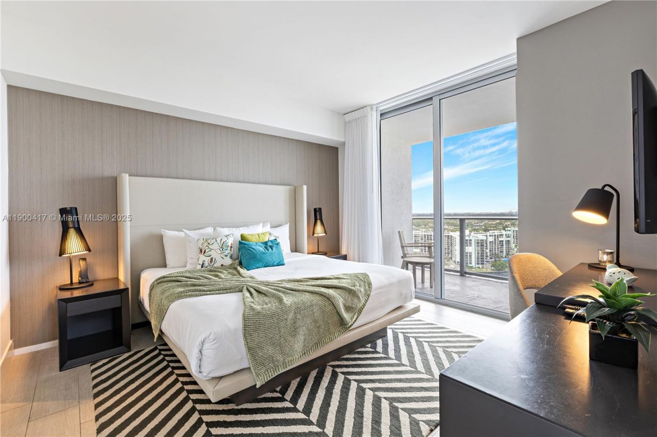 4010 S Ocean Dr, Unit R1701, Hollywood, FL 33019 Photo