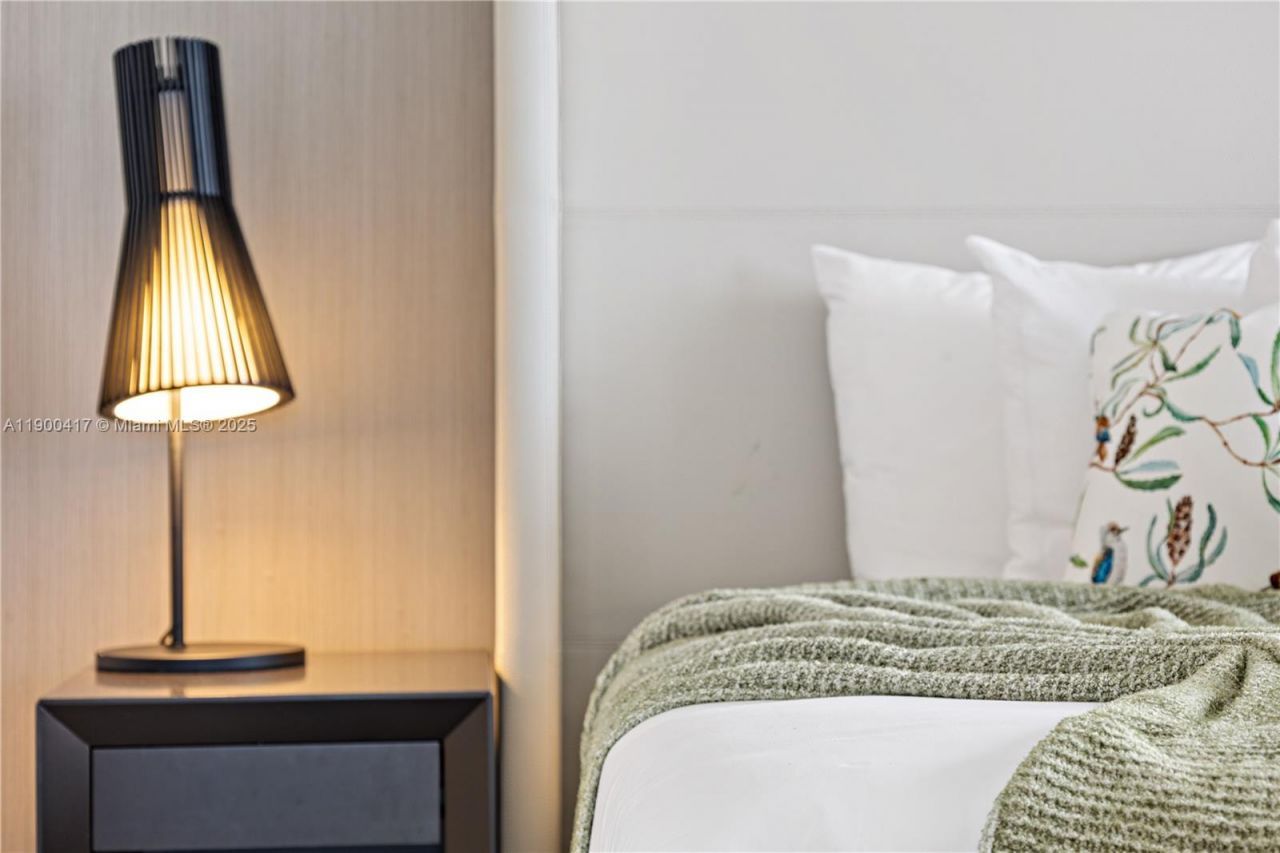 4010 S Ocean Dr, Unit R1701, Hollywood, FL 33019 Photo