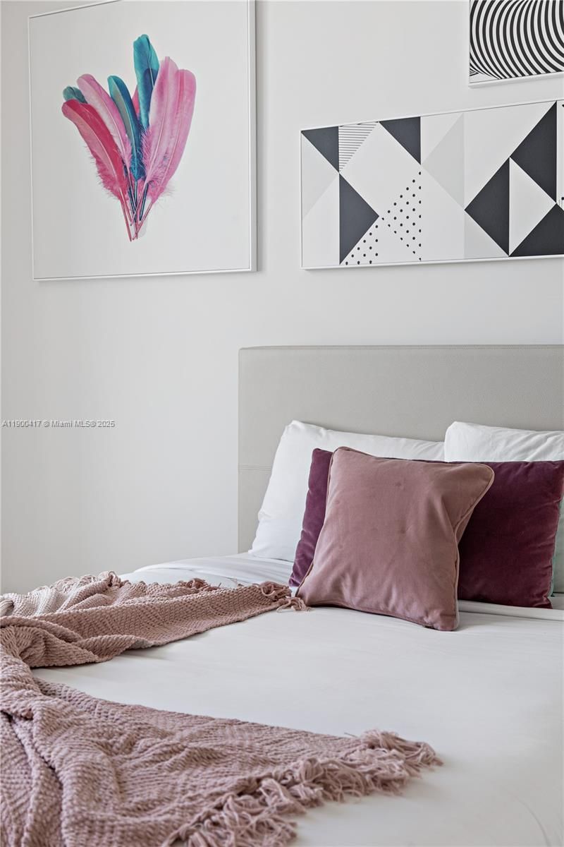 4010 S Ocean Dr, Unit R1701, Hollywood, FL 33019 Photo