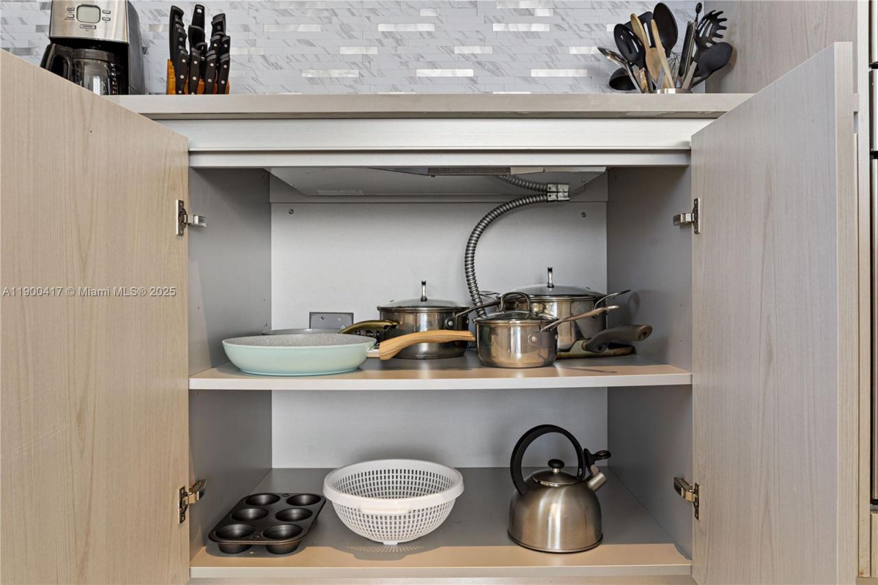 4010 S Ocean Dr, Unit R1701, Hollywood, FL 33019 Photo